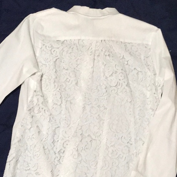 Size Medium, brand VENUS. Color white - Picture 2 of 2